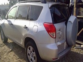2007 TOYOTA RAV4 SILVER 2.4 AT FWD.  Z24875
